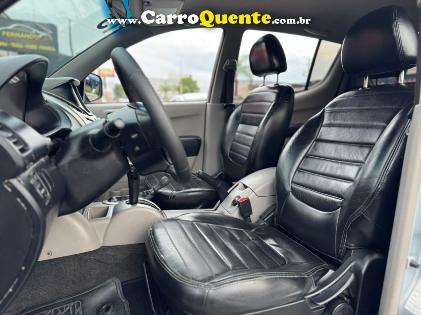 Mitsubishi L200 TRITON 3.2 HPE 4X4 CD 16V TURBO INTERCOOLER DIESEL 4P AUTOMÁTICO - Loja