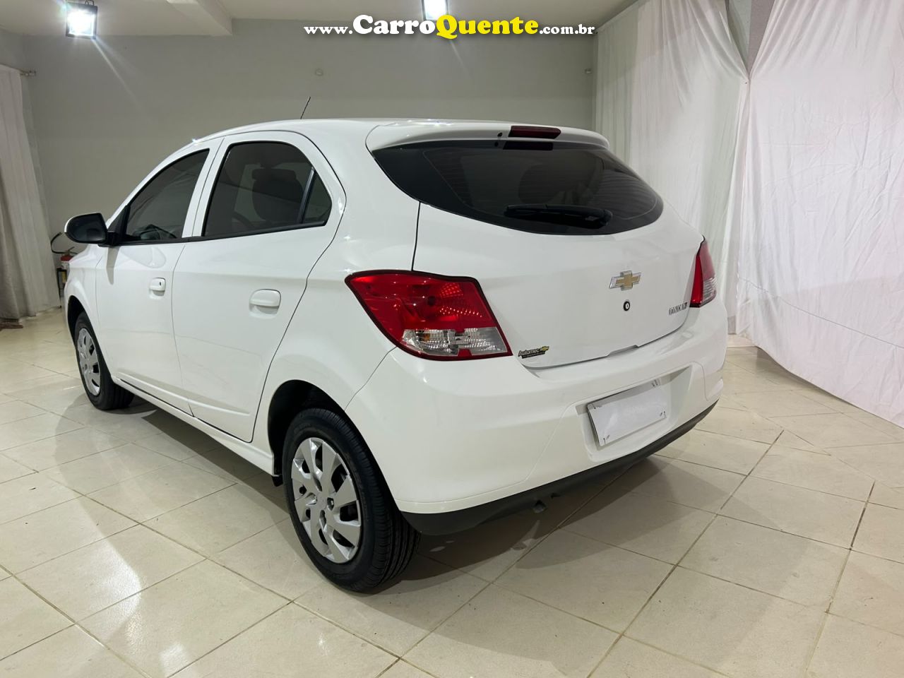CHEVROLET ONIX 1.0 MPFI LT 8V 2014 - Loja