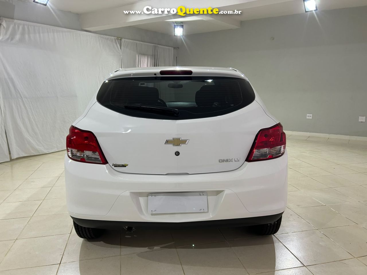 CHEVROLET ONIX 1.0 MPFI LT 8V 2014 - Loja