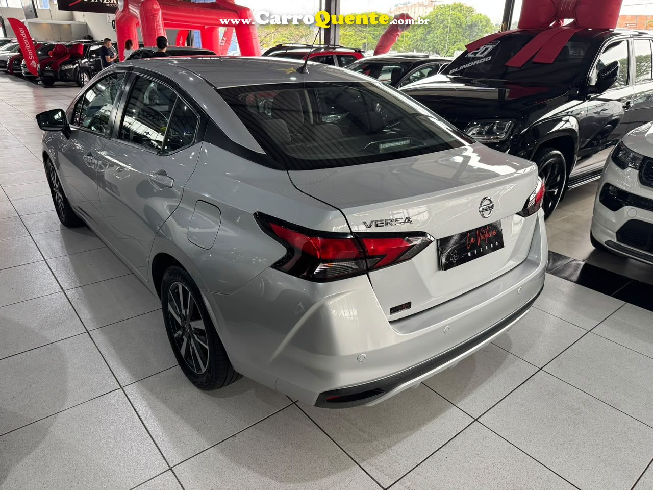 NISSAN VERSA 1.6 16V ADVANCE 2022 - Loja