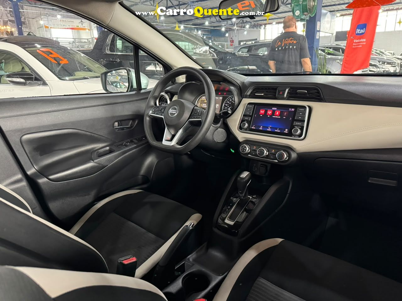 NISSAN VERSA 1.6 16V ADVANCE 2022 - Loja