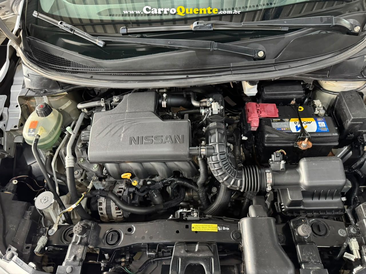 NISSAN VERSA 1.6 16V ADVANCE 2022 - Loja