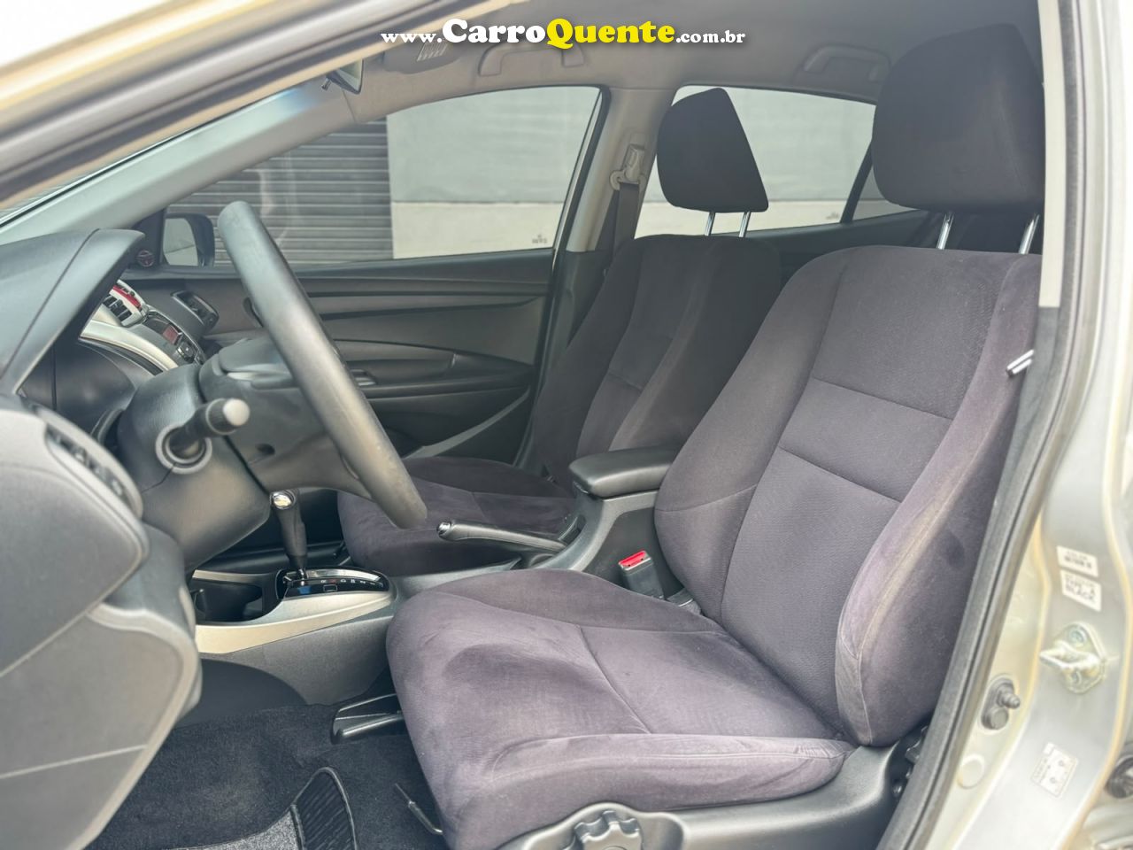 HONDA CITY 1.5 LX 16V 2013 - Loja