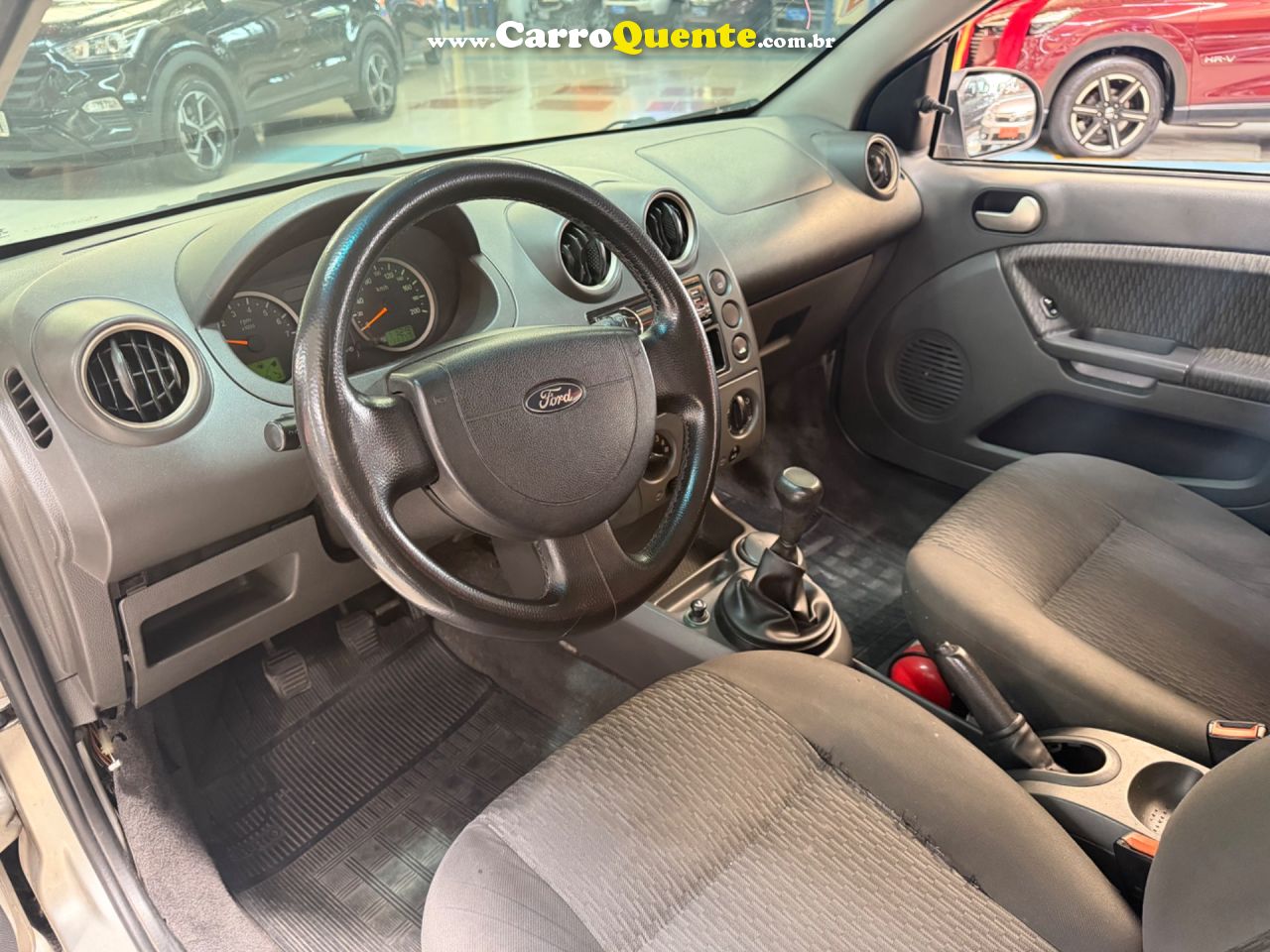 FORD FIESTA 1.6 MPI SEDAN 8V 2005 - Loja
