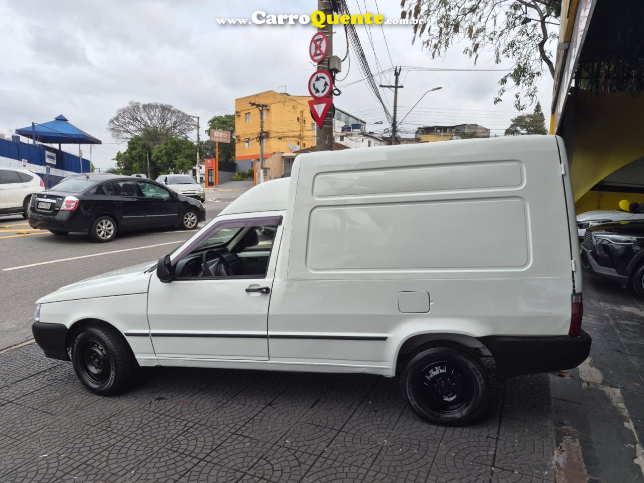 FIAT FIORINO 1.3 MPI FURGÃO 8V 2013 - Loja