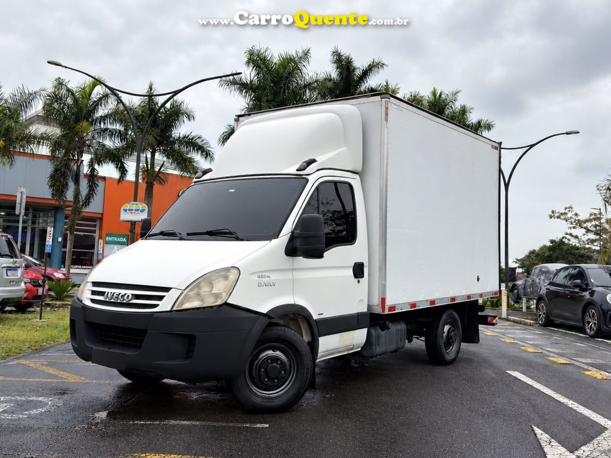IVECO DAILY 3.0 HPI 45S14 CS 2010 - Loja