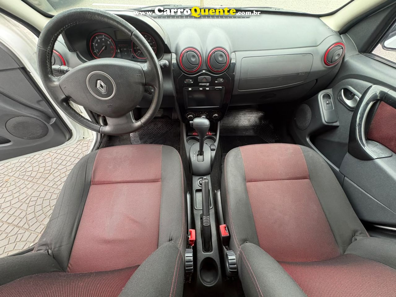 RENAULT SANDERO 1.6 STEPWAY 16V 2014 - Loja