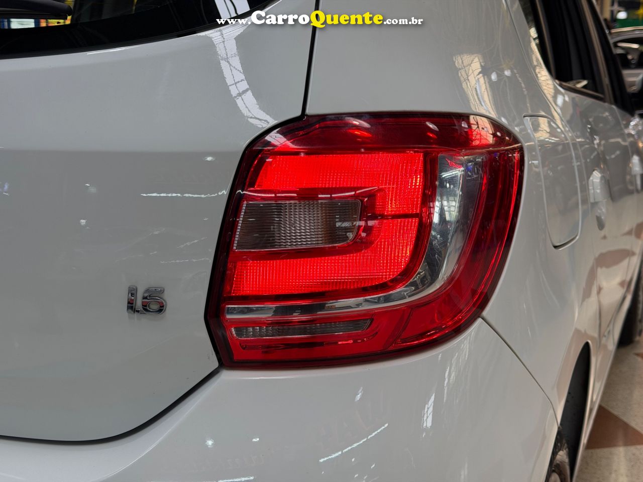 RENAULT SANDERO 1.6 EXPRESSION 8V 2016 - Loja