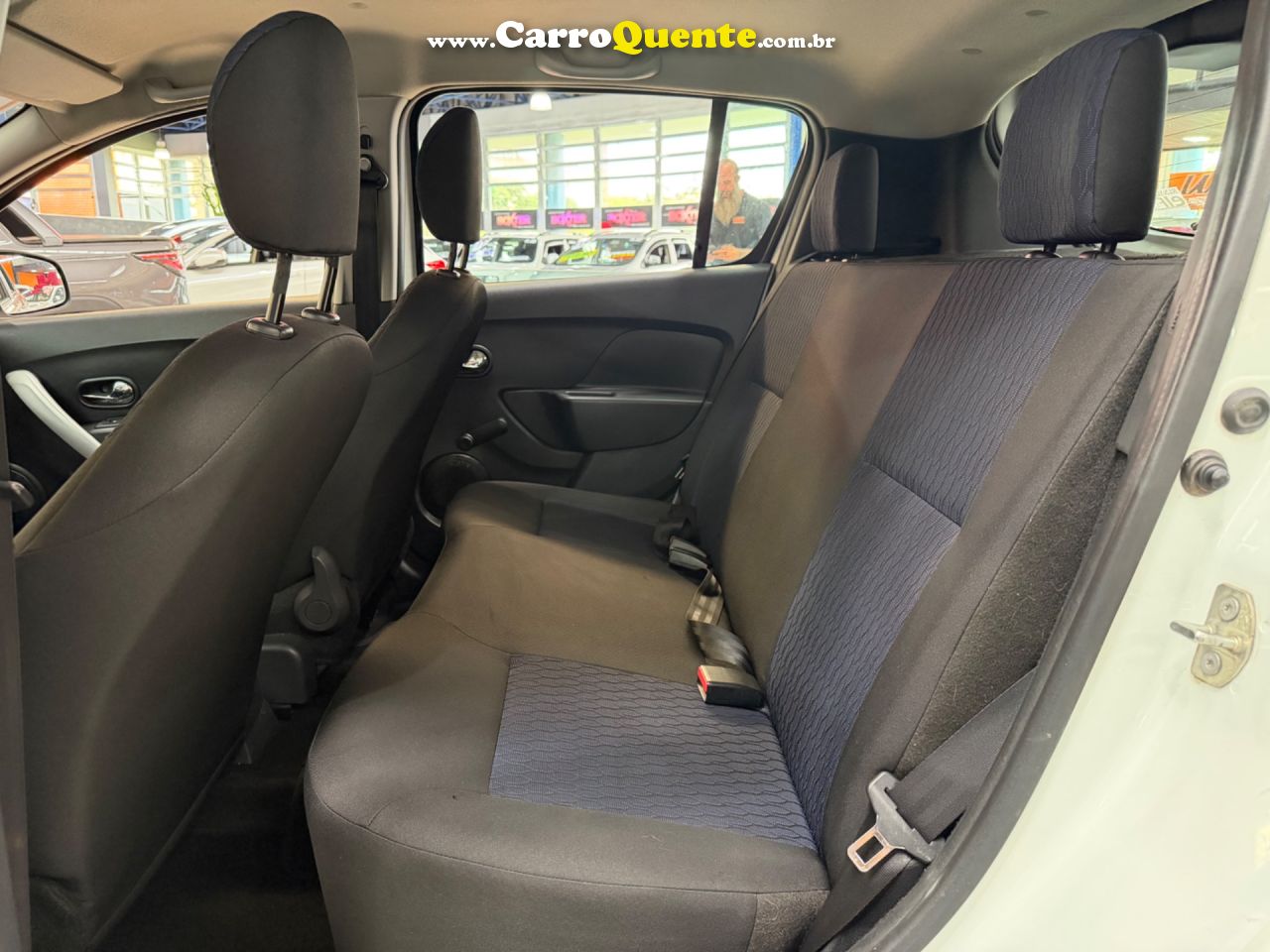 RENAULT SANDERO 1.6 EXPRESSION 8V 2016 - Loja