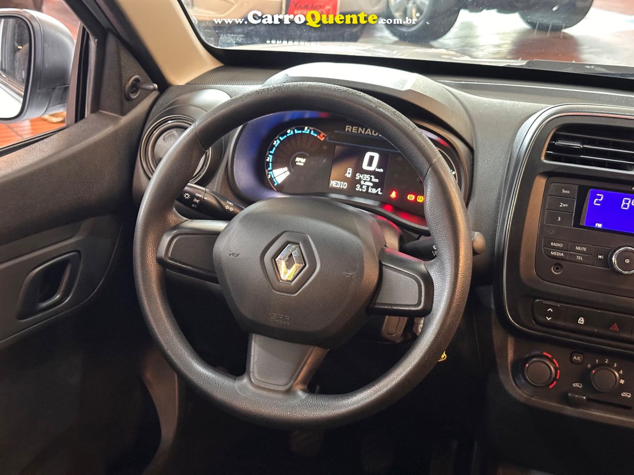 RENAULT KWID 1.0 12V SCE ZEN 2024 - Loja