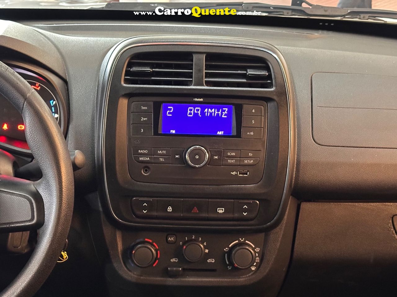 RENAULT KWID 1.0 12V SCE ZEN 2024 - Loja