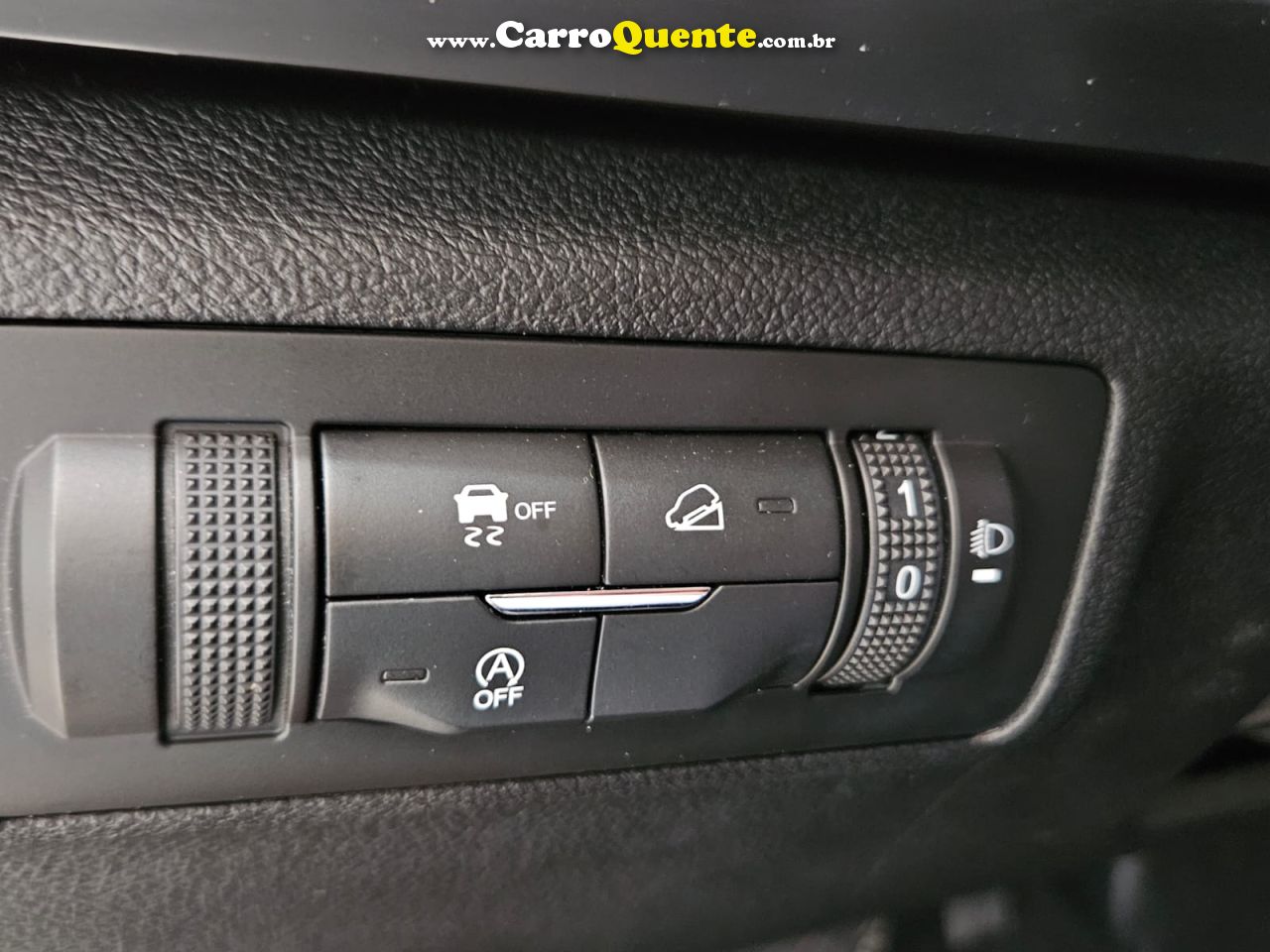 CHERY TIGGO 5X PRO 1.5 TURBO HIBRIDA * C/ 36.700 KM APENAS * 2023 - Loja