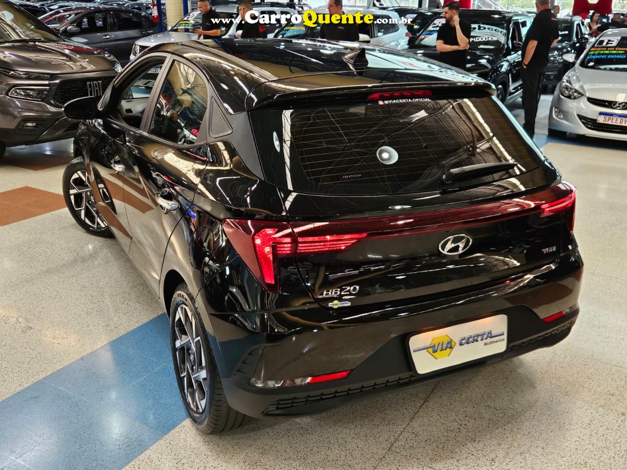 HYUNDAI HB20 1.0 TURBO PLATINUM * C/ 11.700Km Apenas * 2025 - Loja