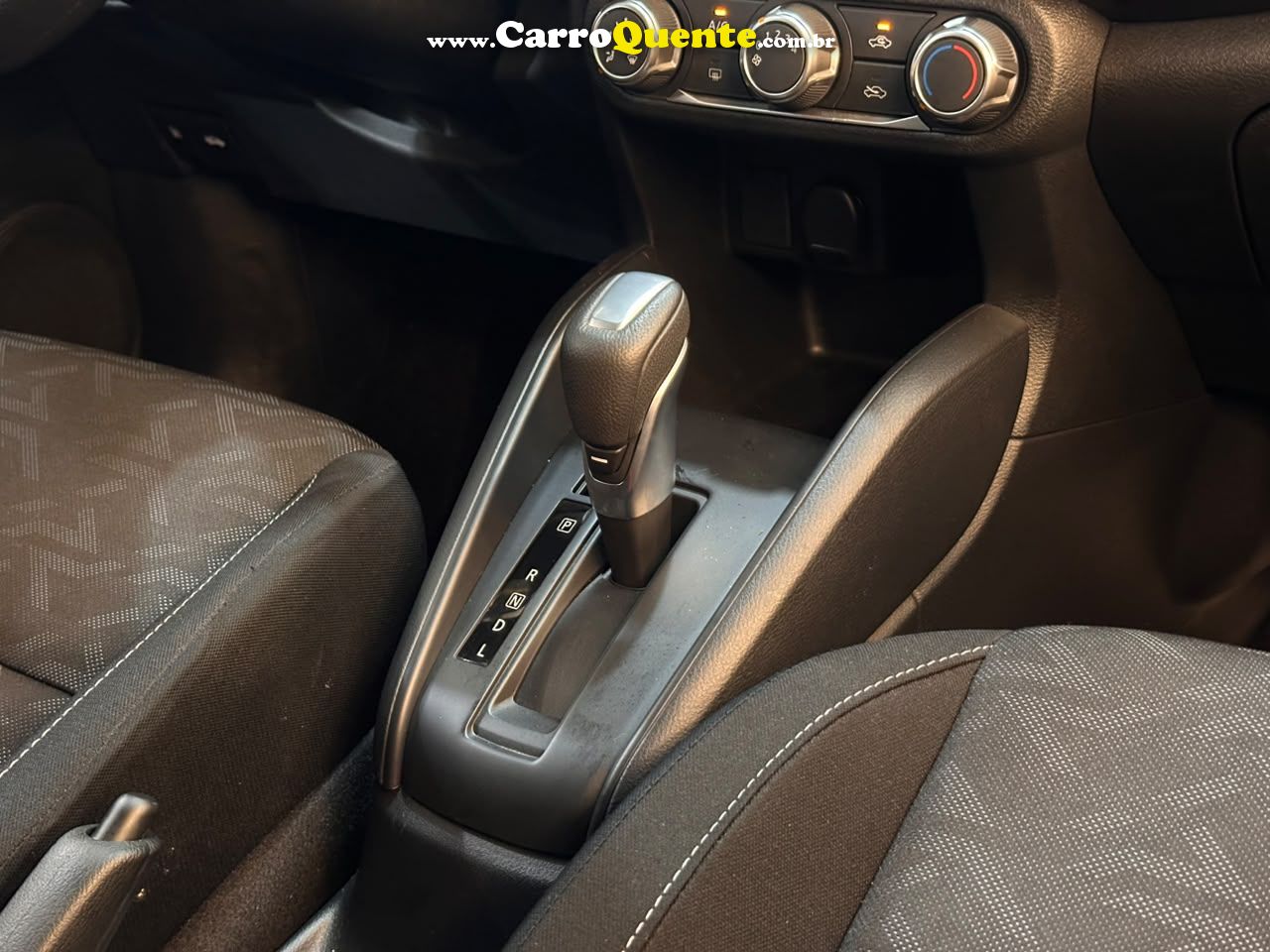 NISSAN KICKS PLAY 1.6 16V SENSE 2025 - Loja
