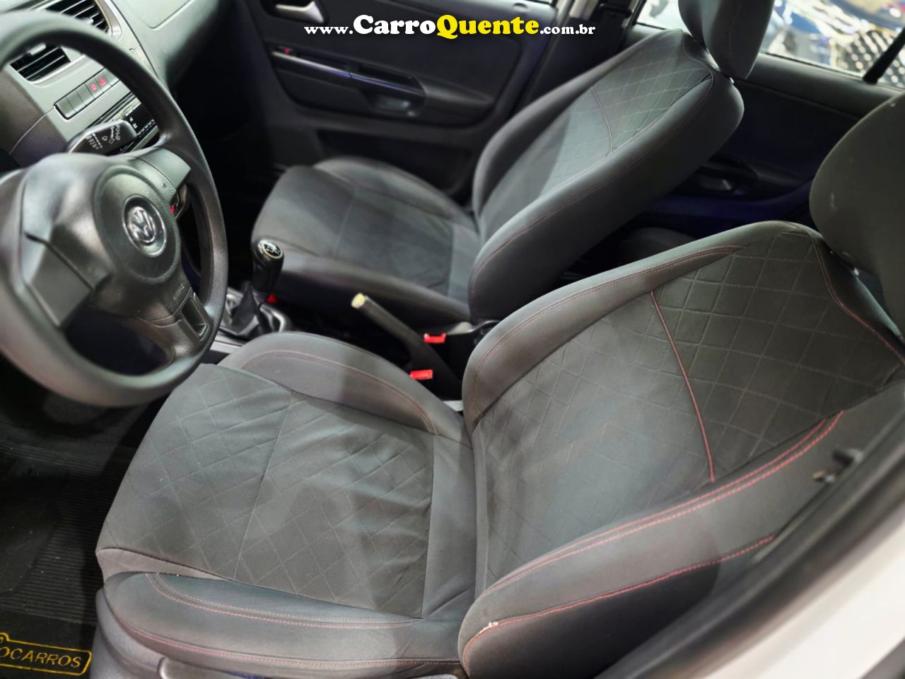 VOLKSWAGEN FOX 1.6 MI HIGHLINE 8V 2014 - Loja