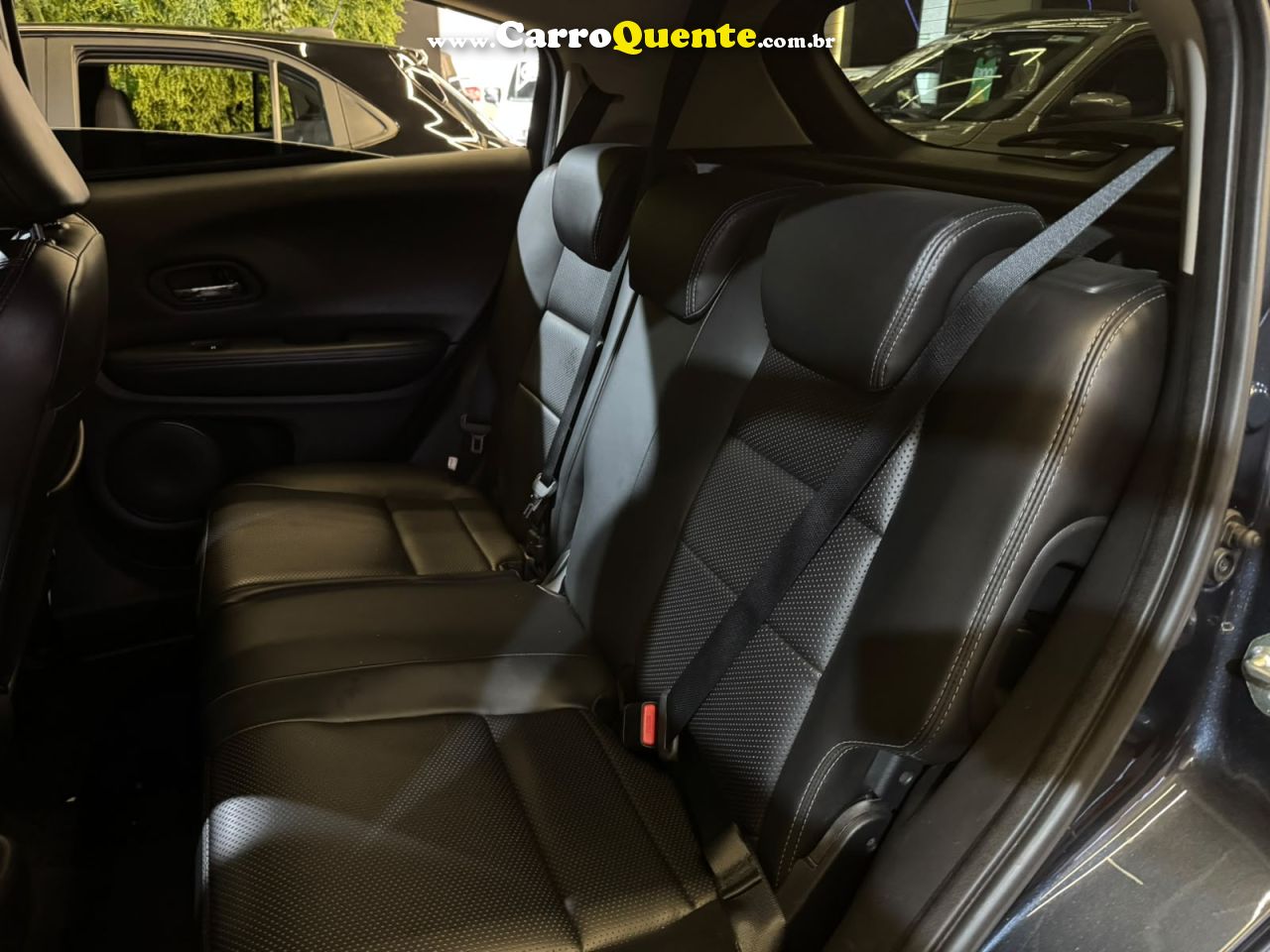 HONDA HR-V 1.8 16V EX 2021 - Loja