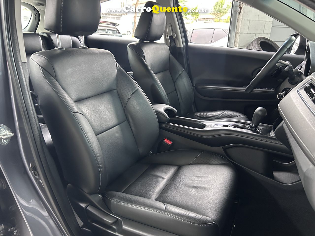 HONDA   HR-V EX 1.8 FLEXONE 16V 5P AUT.   CINZA 2017 1.8 GASOLINA - Loja