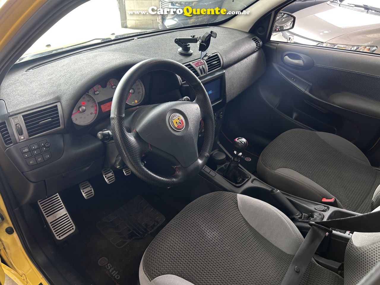 FIAT   STILO 1.8 SPORTING FLEX 8V 5P   AMARELO 2009 1.8 FLEX - Loja