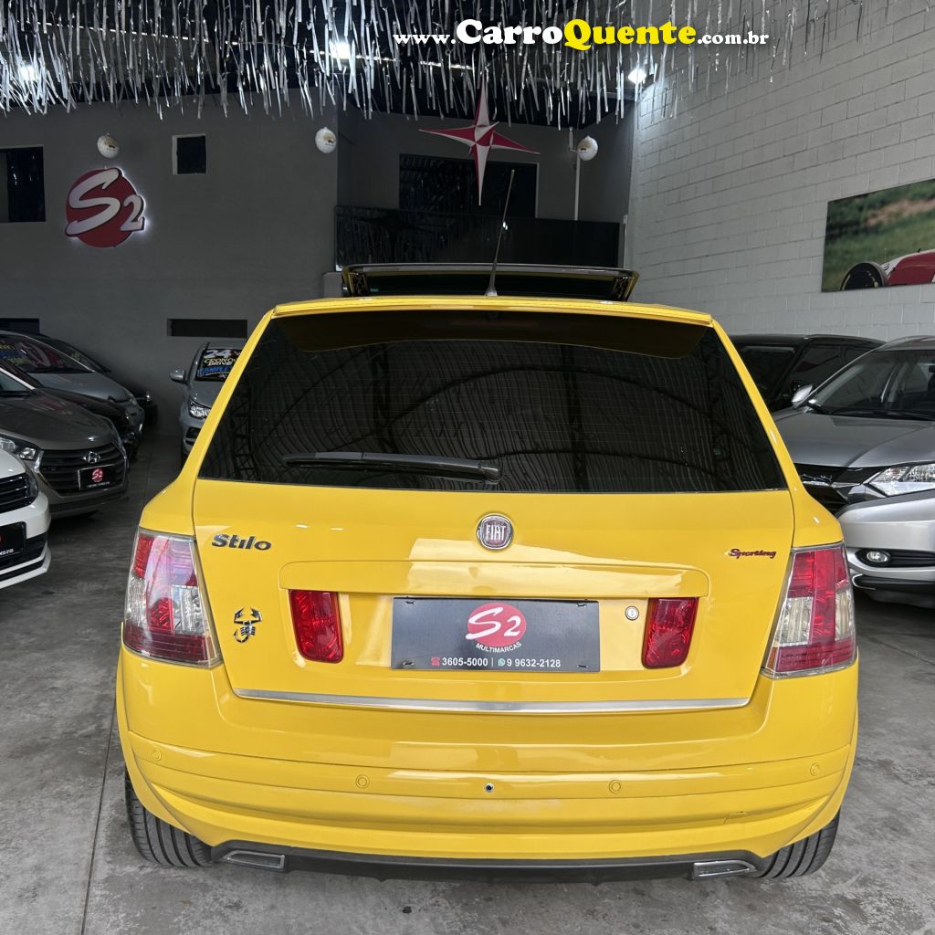 FIAT   STILO 1.8 SPORTING FLEX 8V 5P   AMARELO 2009 1.8 FLEX - Loja