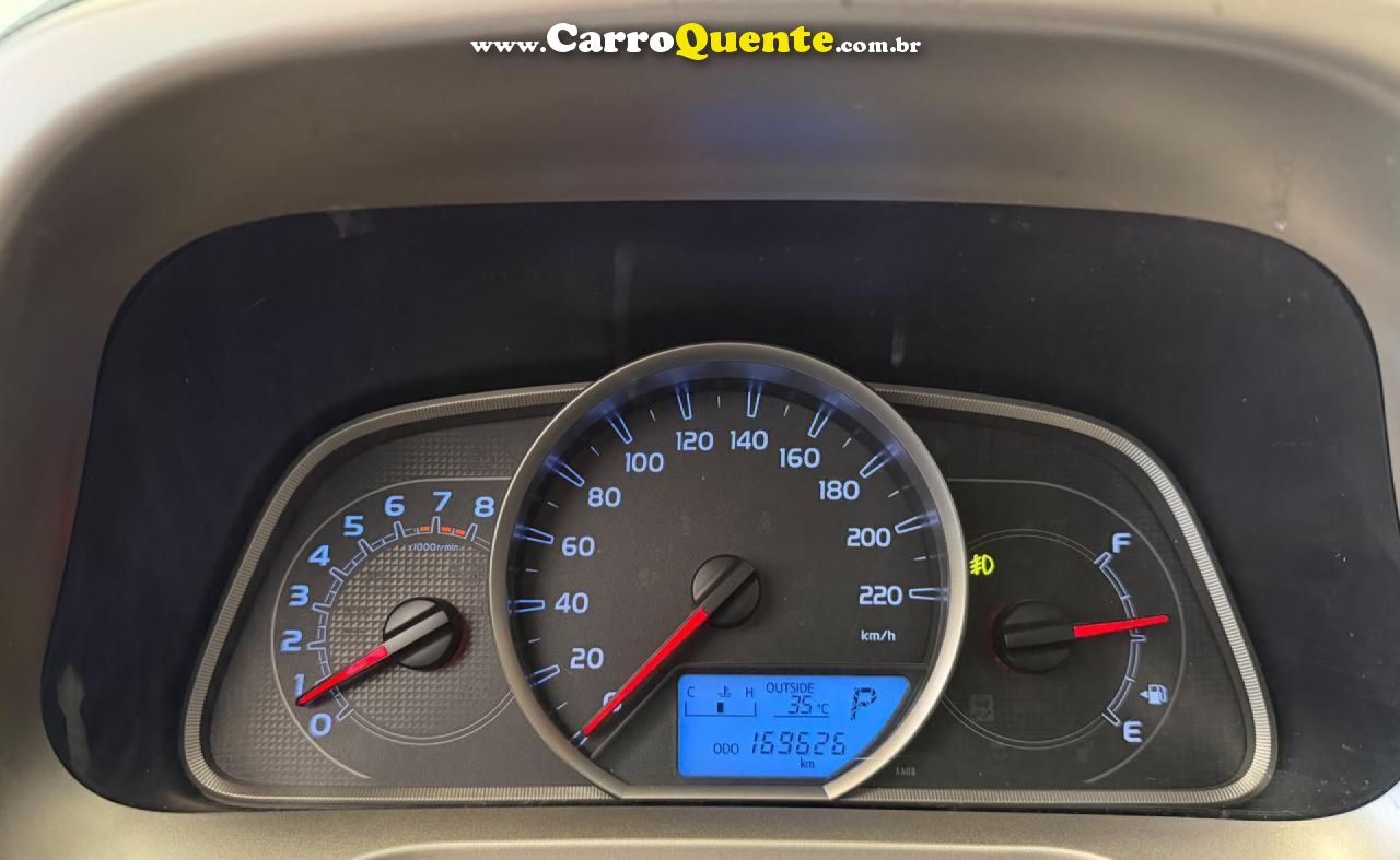 TOYOTA   RAV4 2.0 4X2 16V AUT.   BRANCO 2014 2.0 GASOLINA - Loja
