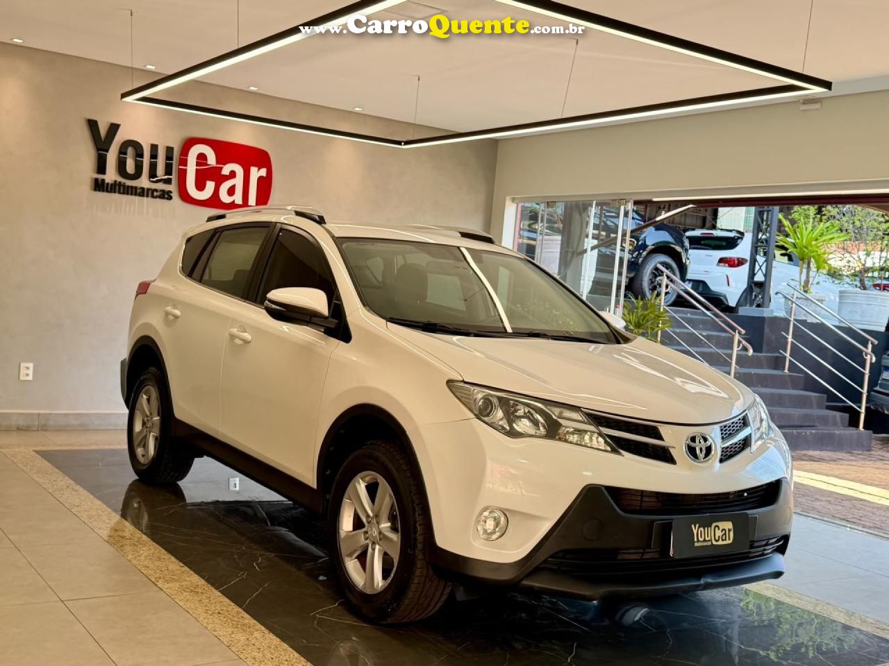 TOYOTA   RAV4 2.0 4X2 16V AUT.   BRANCO 2014 2.0 GASOLINA - Loja