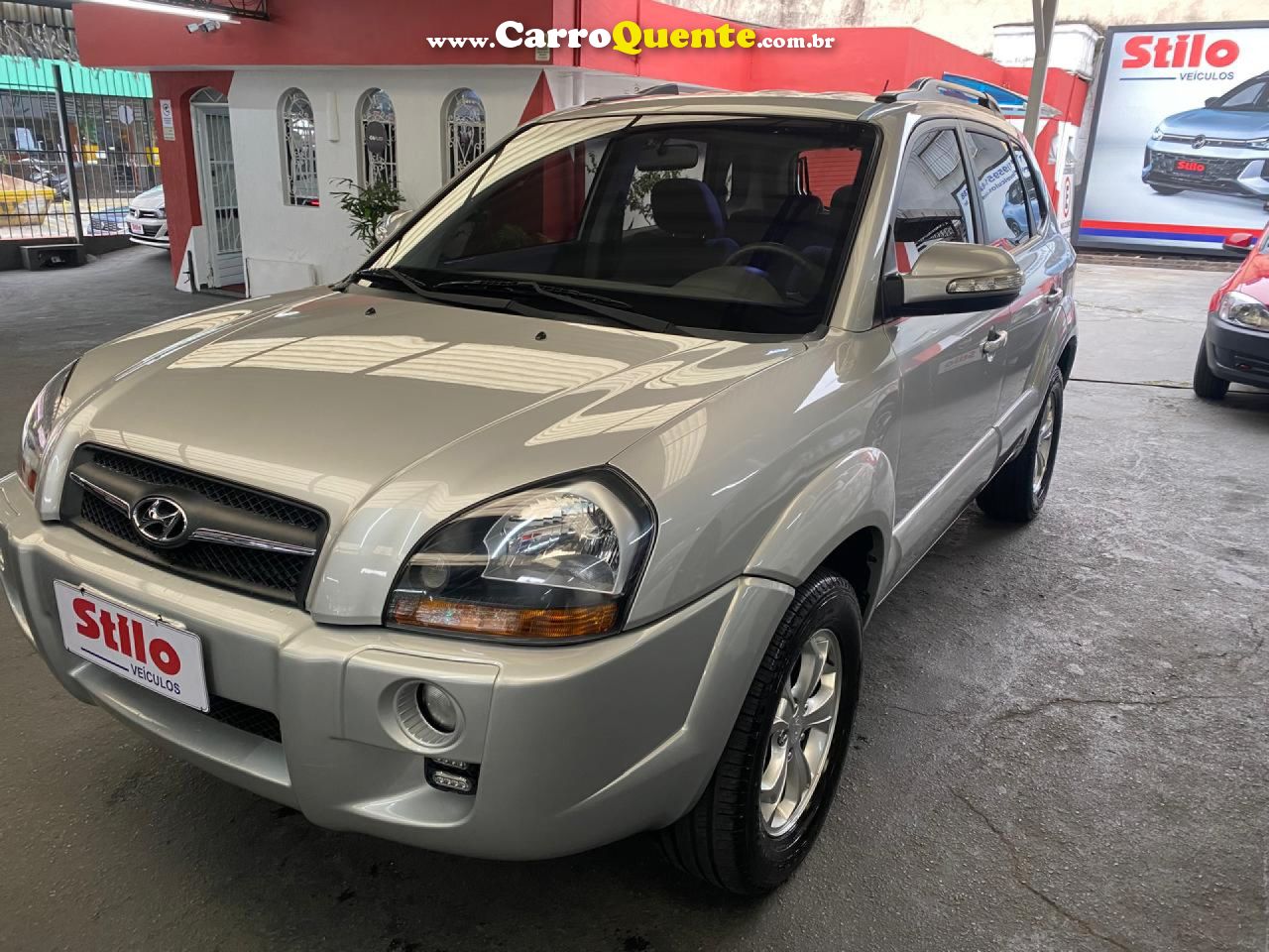 HYUNDAI   TUCSON 2.0 16V AUT.   PRATA 2010 2.0 GASOLINA - Loja