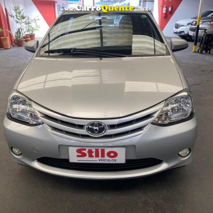 TOYOTA   ETIOS XS 1.5 FLEX 16V 5P MEC.   PRATA 2015 1.5 FLEX