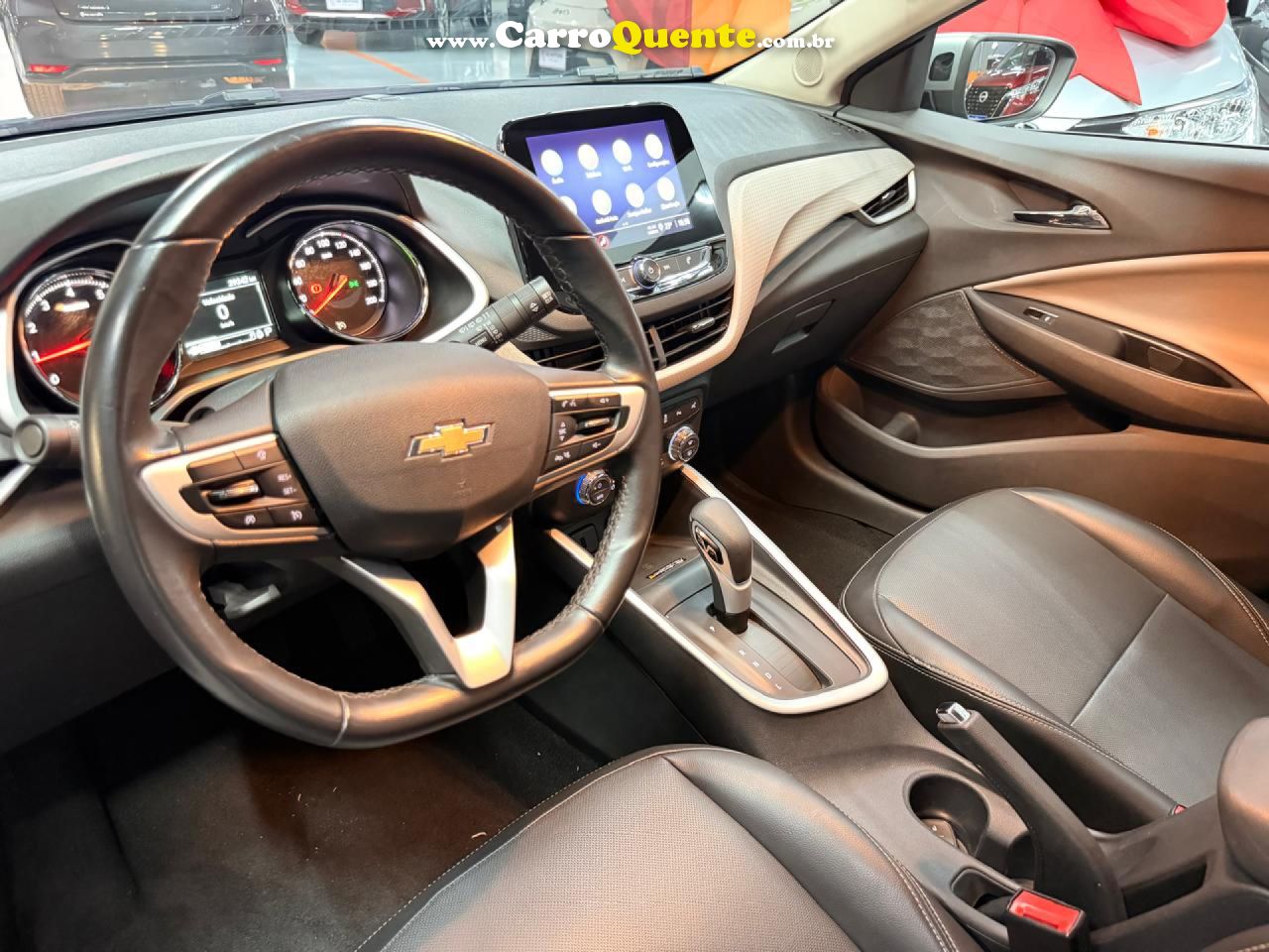 CHEVROLET   ONIX HATCH PREM. 1.0 12V TB FLEX 5P AUT.   PRATA 2025 1.0 FLEX - Loja