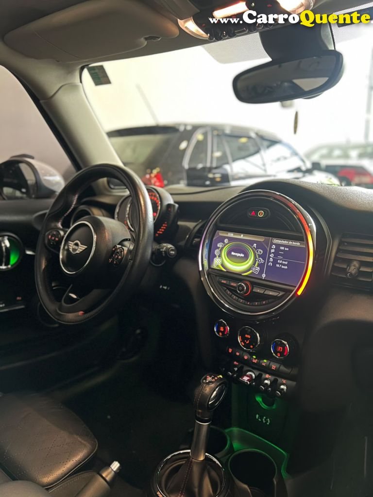 MINI   COOPER S 2.0 TURBO 16V 3P AUT.   VERDE 2015 2.0 GASOLINA - Loja
