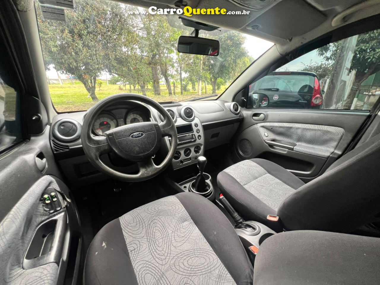 FORD   FIESTA SED. 1.6 8V FLEX 4P   PRATA 2008 1.6 FLEX - Loja