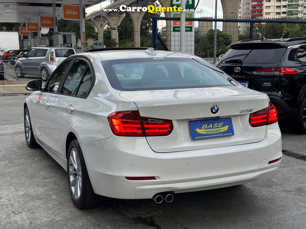 BMW   328IA 2.0 TB2.0 TB FLEX 16V 4P   BRANCO 2014 2.0 FLEX - Loja
