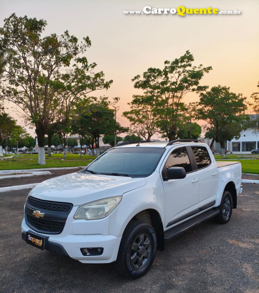 CHEVROLET   S10 PICK-UP LT 2.4 F.POWER 4X2 CD   BRANCO 2013 2.4 FLEX - Loja