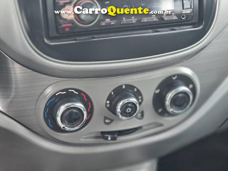 Palio ATTRACTIVE 1.0 EVO Fire Flex 8v 5p 2016/2016 Fiat - Loja