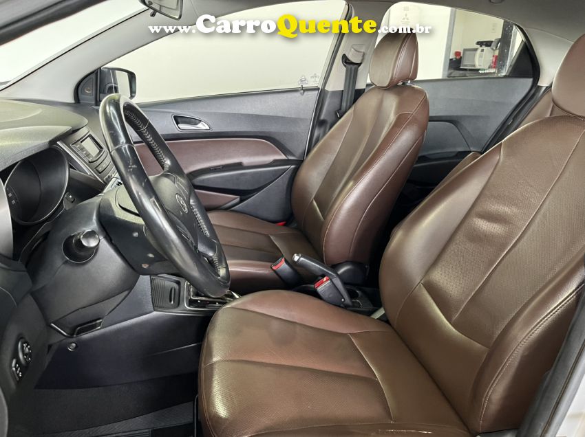 Hyundai HB20 1.6 PREMIUM 16V FLEX 4P AUTOMÁTICO - Loja