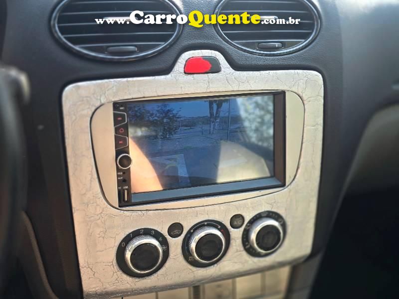 Focus 1.6 SE Flex 16V 5p 2013/2012 Ford - Loja