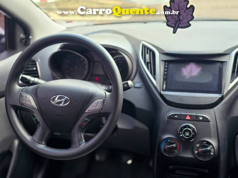 HB20S C.Plus C.Style 1.6 Flex 16V Mec.4p 2015/2015 Hyundai - Loja
