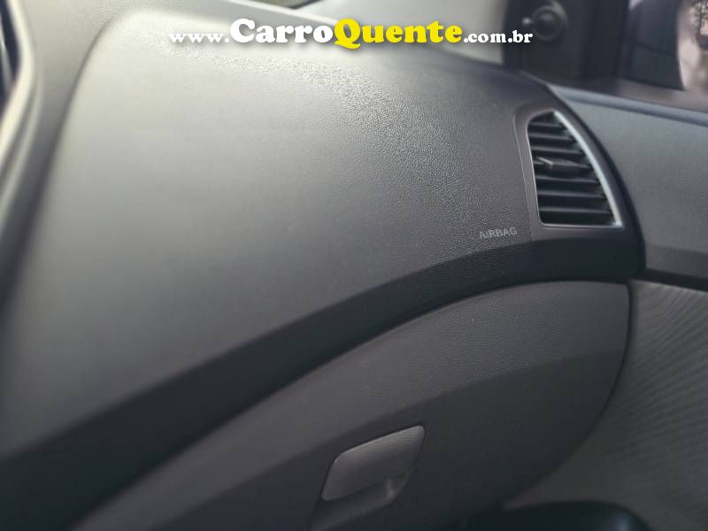 HB20S C.Plus C.Style 1.6 Flex 16V Mec.4p 2015/2015 Hyundai - Loja