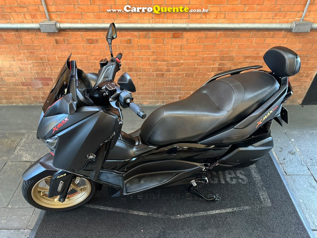 YAMAHA XMAX ABS 2021 - Loja