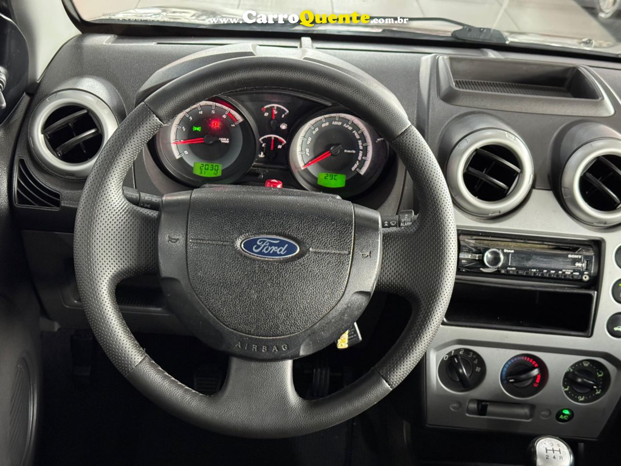 FORD FIESTA 1.6 MPI CLASS SEDAN 8V 2011 - Loja