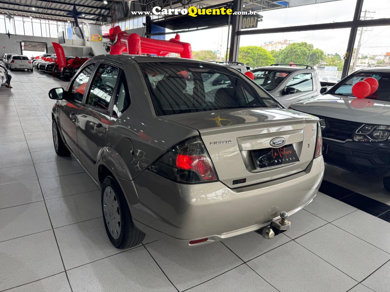 FORD FIESTA 1.6 MPI CLASS SEDAN 8V 2011 - Loja