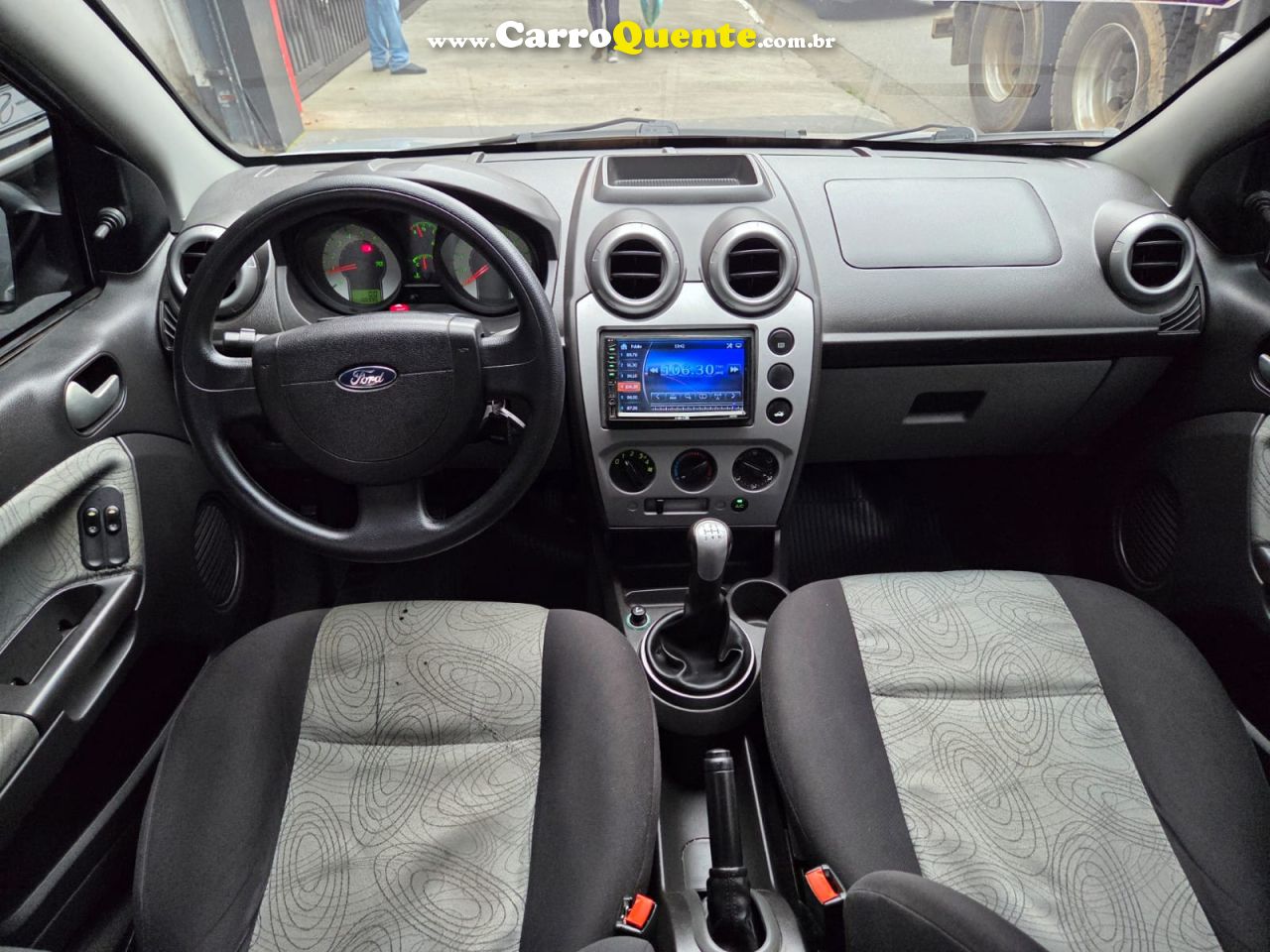 FORD FIESTA 1.6 MPI CLASS SEDAN 8V 2009 - Loja