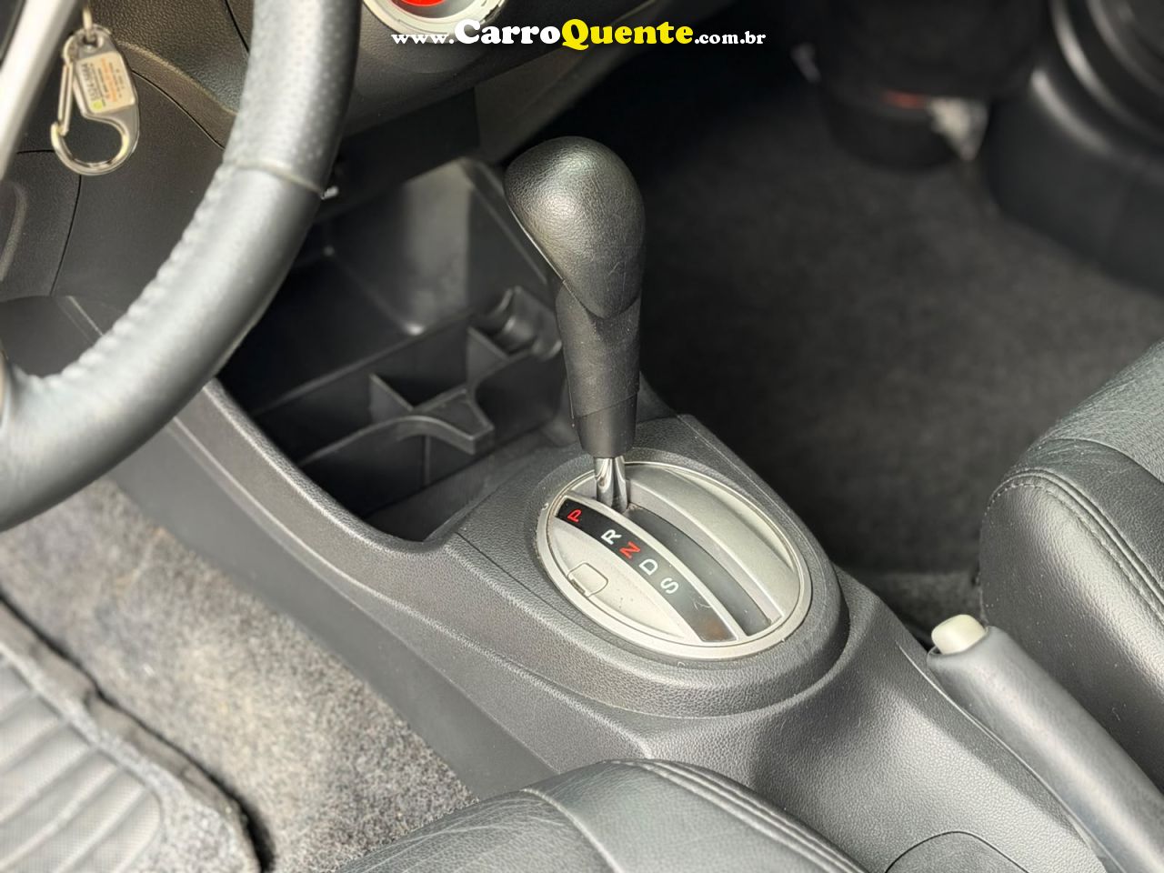 HONDA FIT 1.5 EX 16V 2013 - Loja