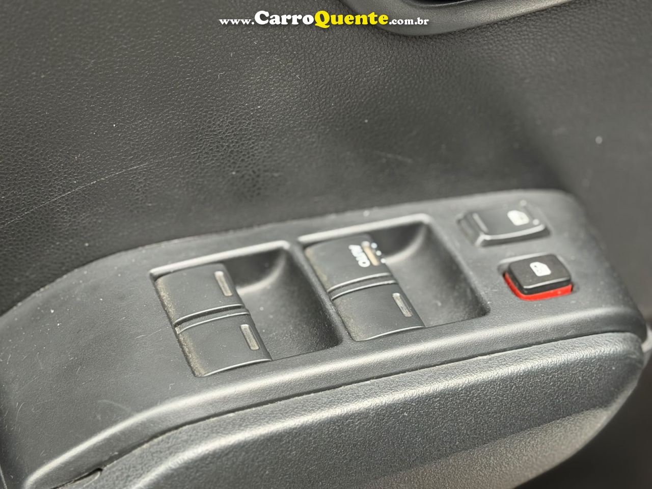 HONDA FIT 1.4 LX 16V 2014 - Loja