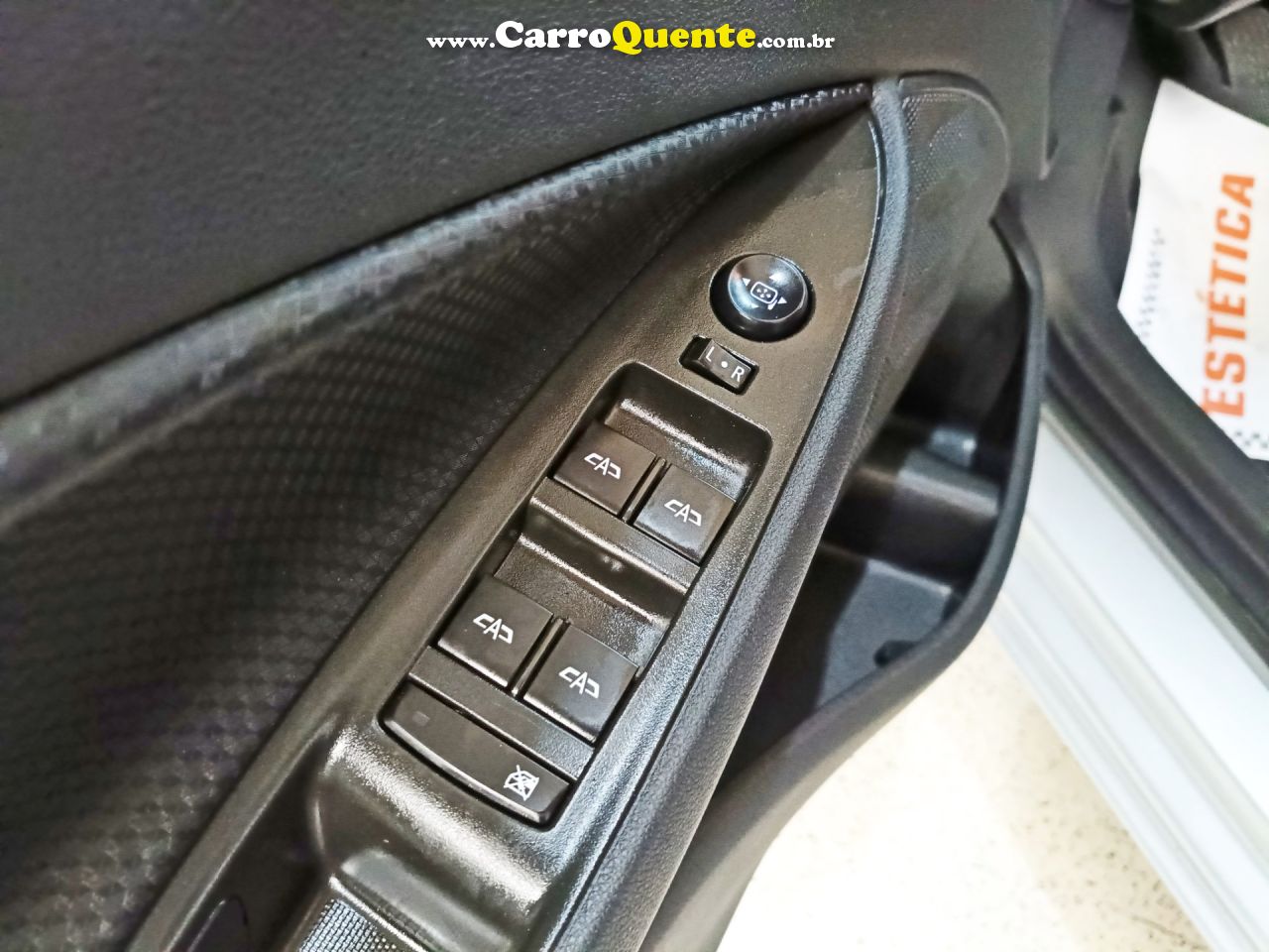 CHEVROLET ONIX 1.0 LT 2023 - Loja
