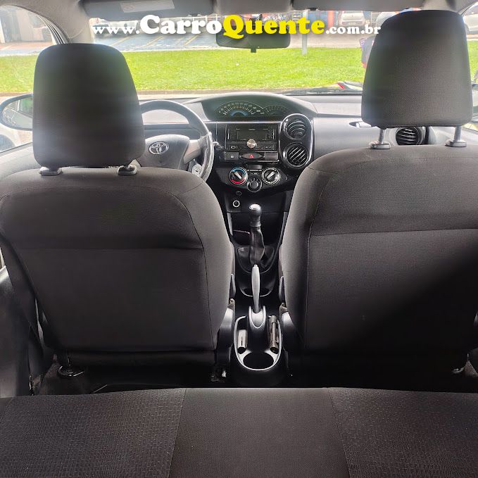 TOYOTA ETIOS 1.3 X 16V 2014 - Loja