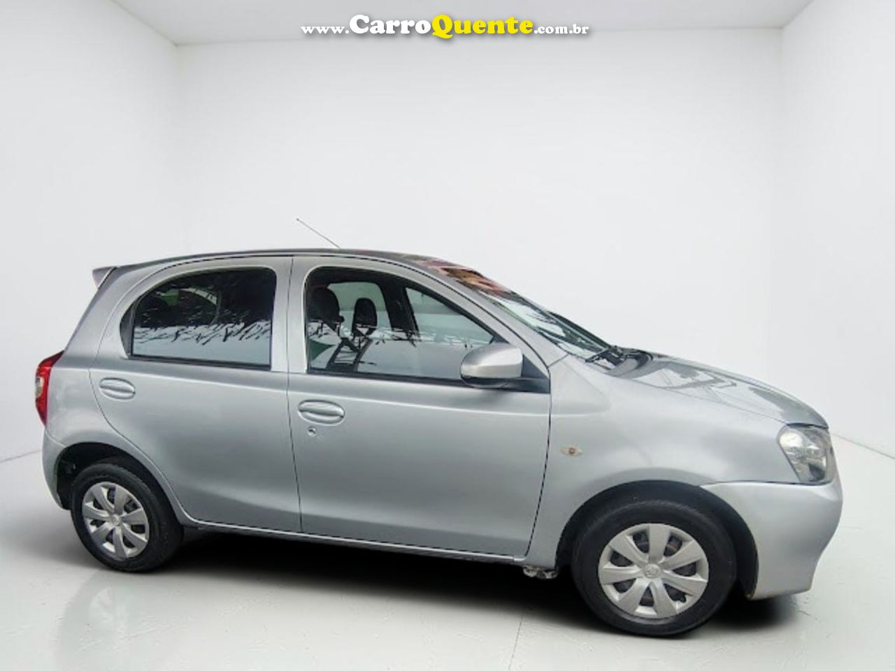 TOYOTA ETIOS 1.3 X 16V 2014 - Loja