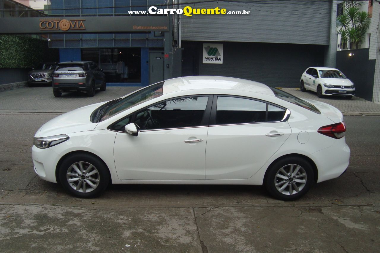 KIA CERATO 1.6 SX 16V 2019 - Loja