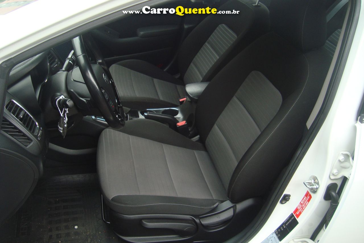 KIA CERATO 1.6 SX 16V 2019 - Loja