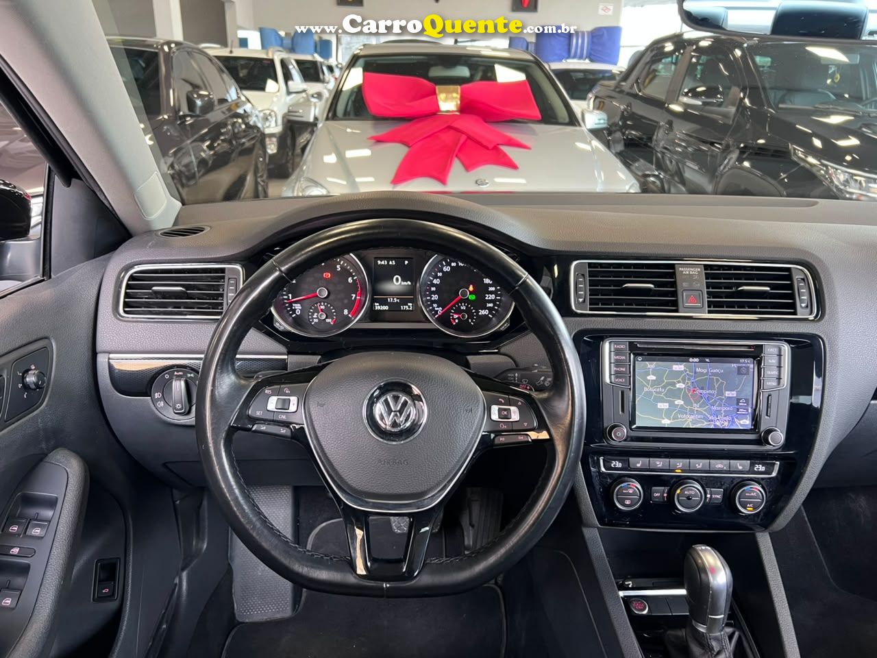 VOLKSWAGEN JETTA 2.0 TSI HIGHLINE 211CV 2017 - Loja
