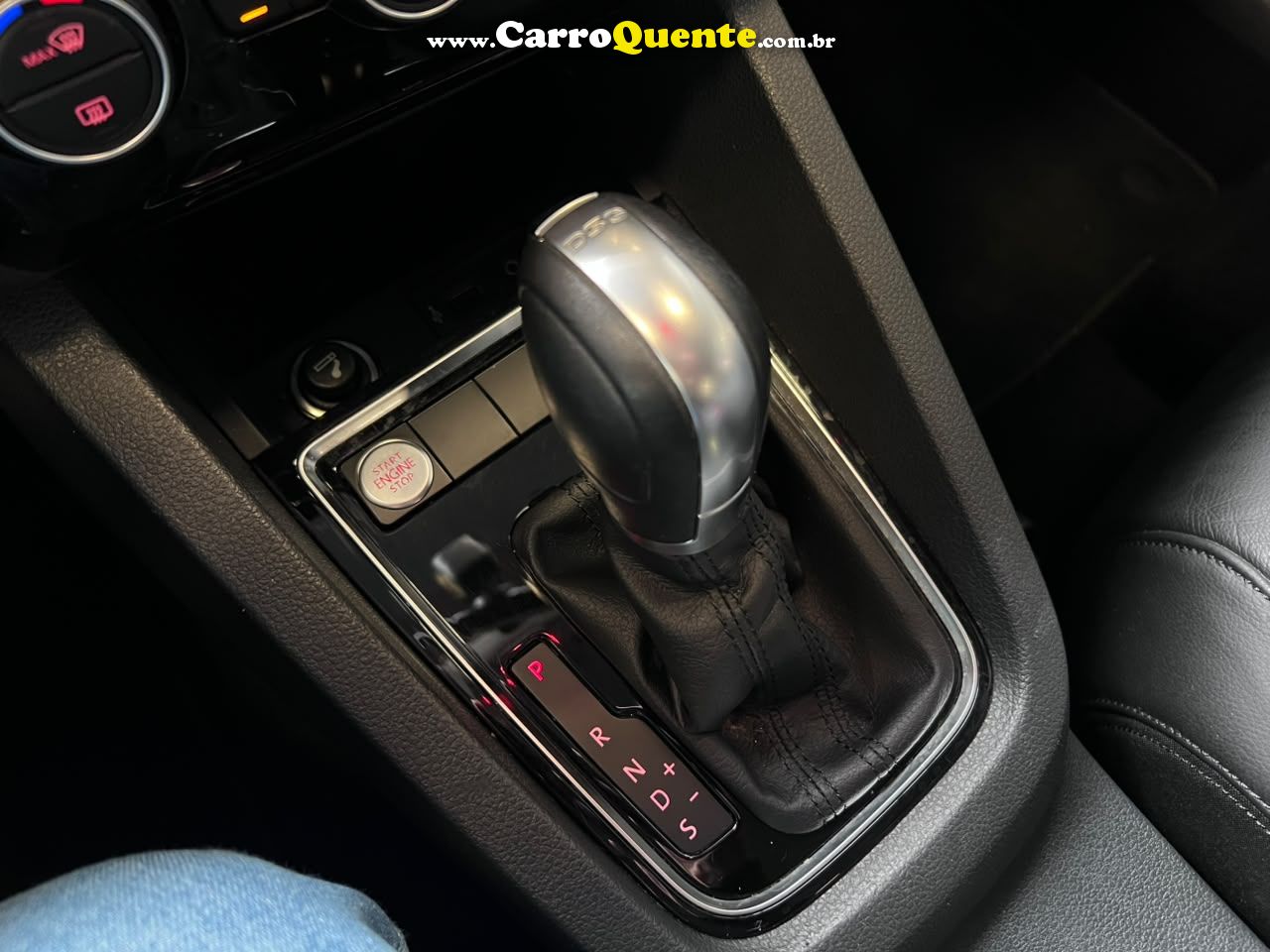 VOLKSWAGEN JETTA 2.0 TSI HIGHLINE 211CV 2017 - Loja